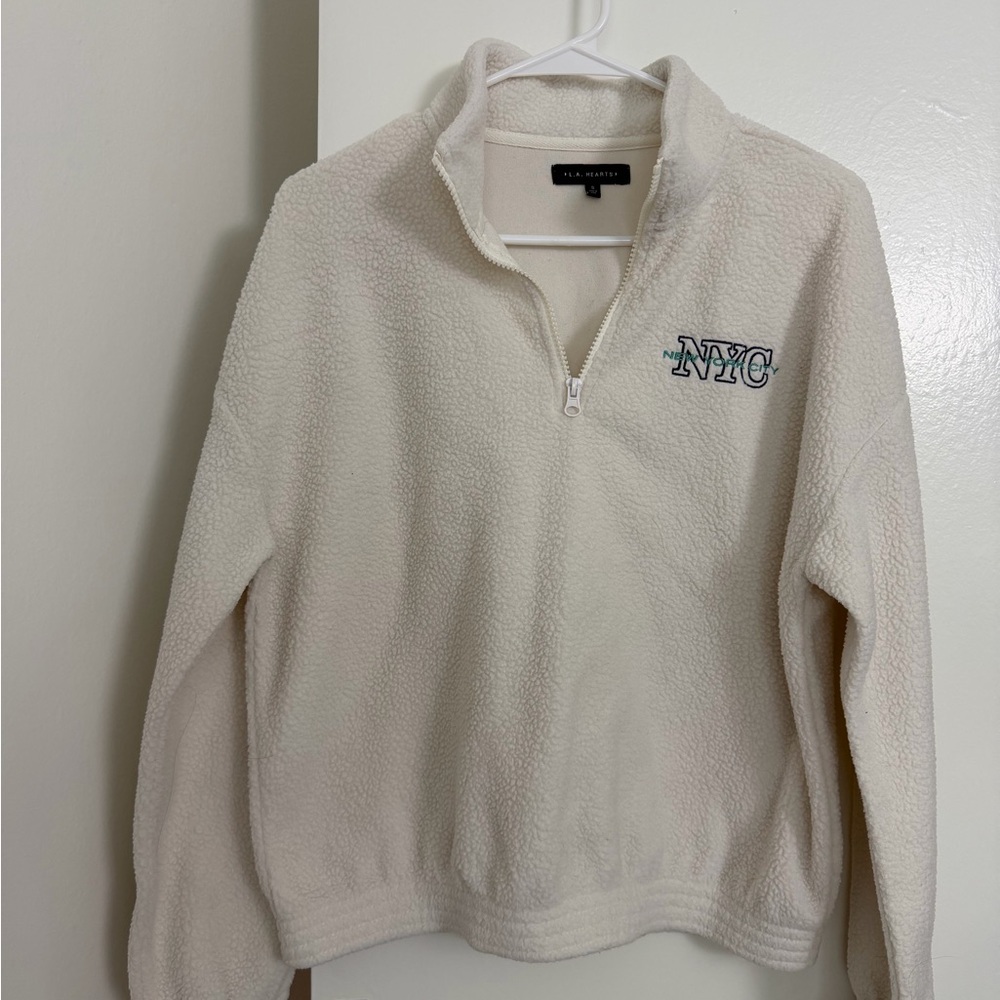 La Hearts Cream Fleece Pullover